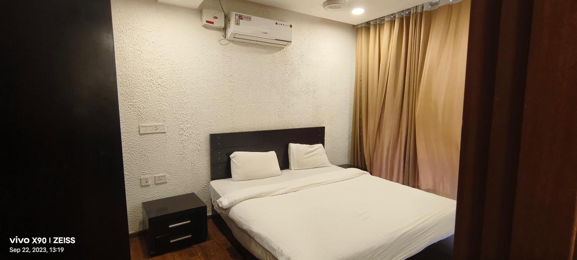 Aarju Luxurious Stay Calangute Exterior photo