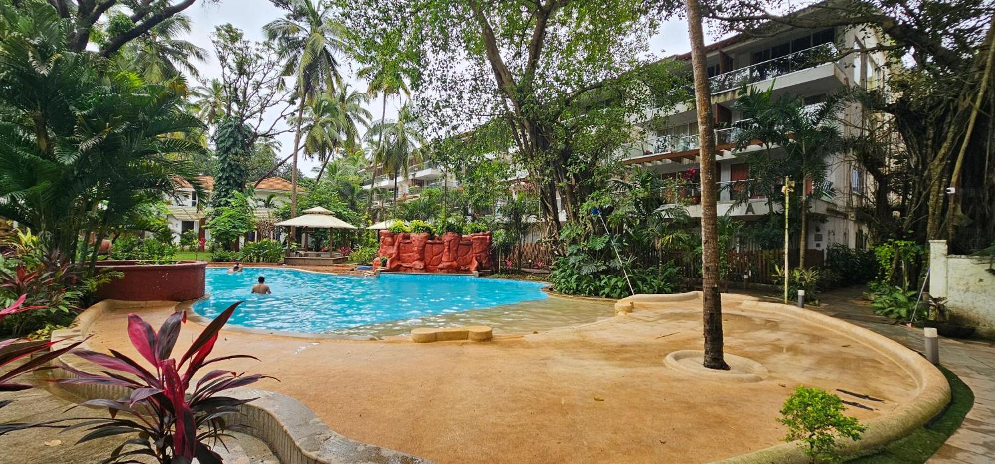 Aarju Luxurious Stay Calangute Exterior photo